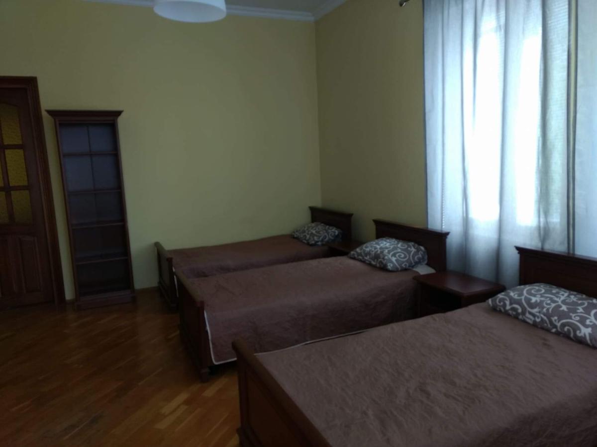 Хостел Lutsk G84 外观 照片